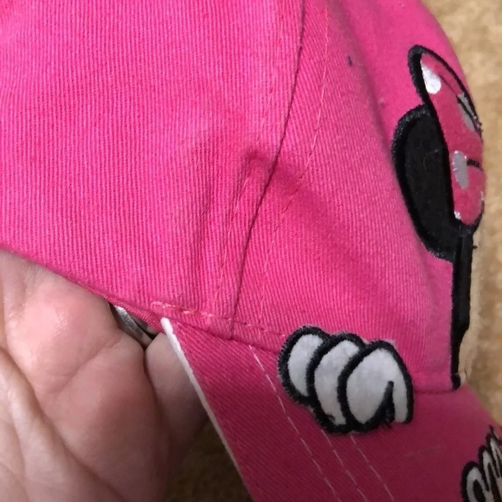Disney Minnie Mouse girls adjustable baseball hat.‎ Disney world ready vacation